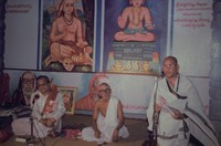 శ్రీ విద్యారణ్య వేదభాష్యము గురించి ఉపన్యసిస్తున్న దృశ్యం.